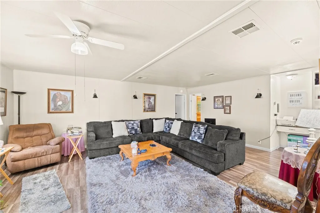 2964 Silver Oak Way, Hemet, CA, 92545