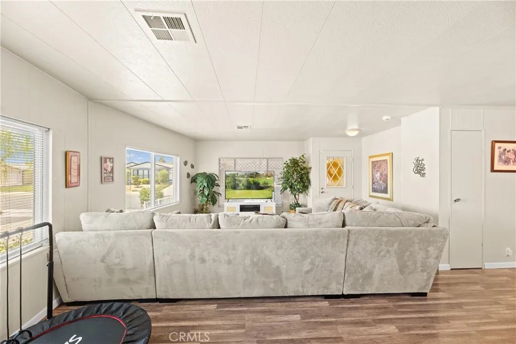 2964 Silver Oak Way, Hemet, CA, 92545