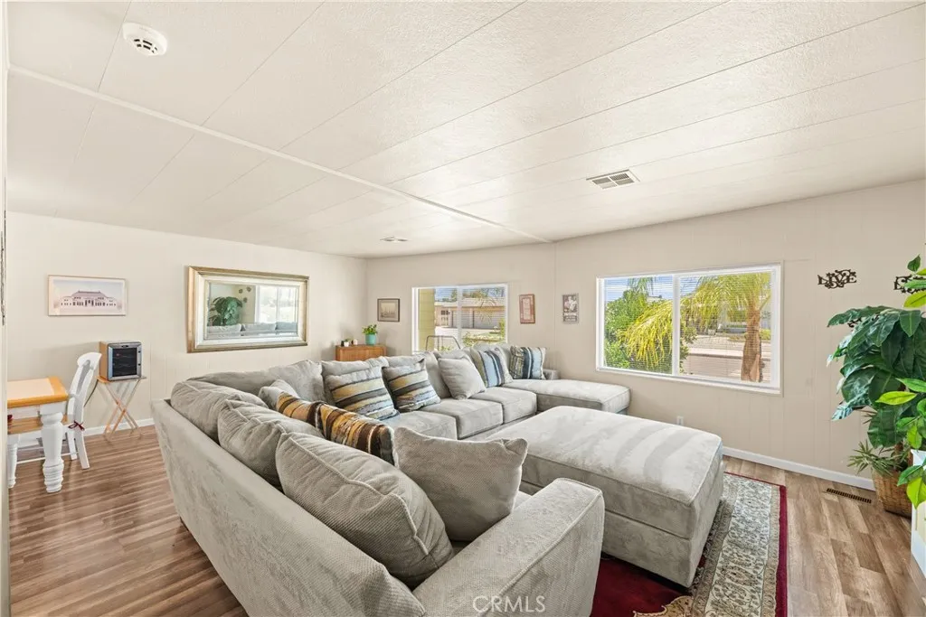 2964 Silver Oak Way, Hemet, CA, 92545