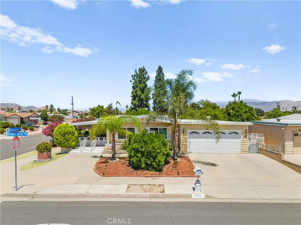 2964 Silver Oak Way, Hemet, CA, 92545