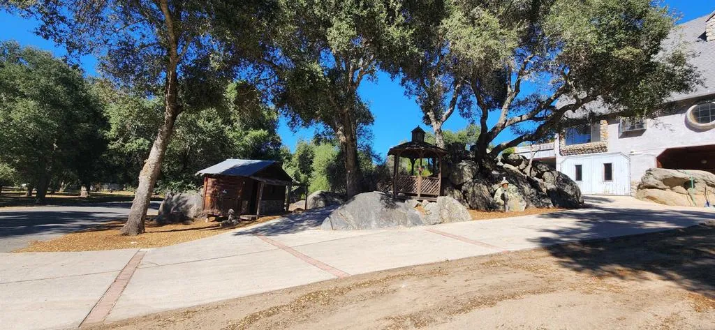 https://cdn.realtyfeed.com/cdn/127/306633905/bf857babad293bdfb44762e71b933833.webp