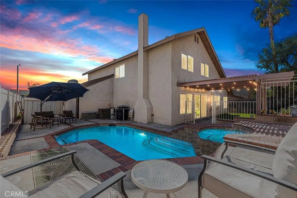 Corona, CA 92880