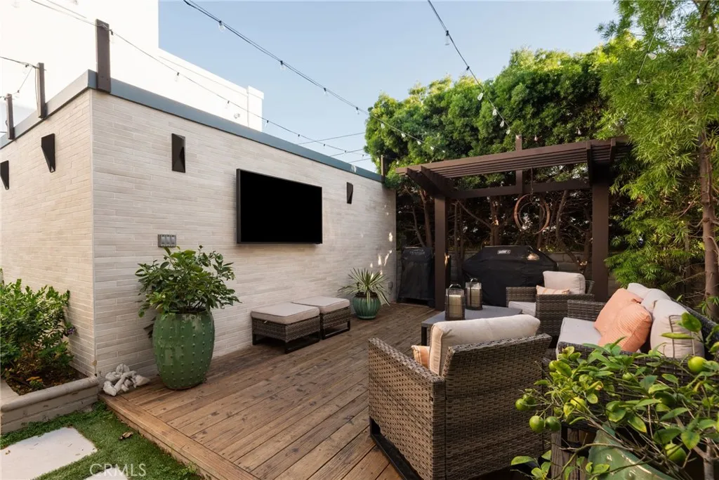 330 28th, Hermosa Beach, CA 90254 - Main photo, Hermosa Beach, CA