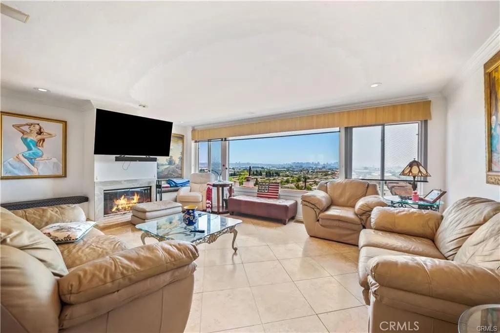 https://cdn.realtyfeed.com/cdn/127/306634028/cab42523f6a5a60d194eaf0b3ac83899.webp