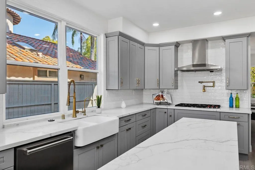 https://cdn.realtyfeed.com/cdn/127/306634031/5f53763981fb1ab04c5280418d5d26fb.webp