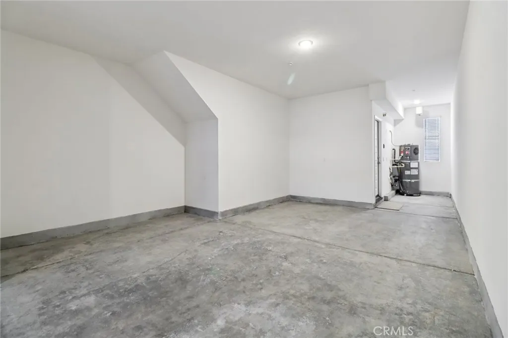 https://cdn.realtyfeed.com/cdn/127/306634139/7ebbb2e6f728ad19796e30817c04e213.webp