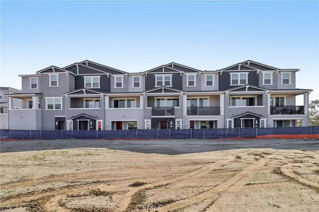 https://cdn.realtyfeed.com/cdn/127/306634139/da234a2a7186615cc070d1a2bb951feb.webp