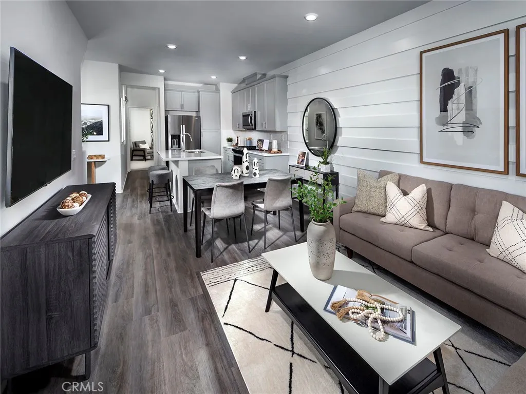 Photo #8: OC26023554 Listing: Photo #8