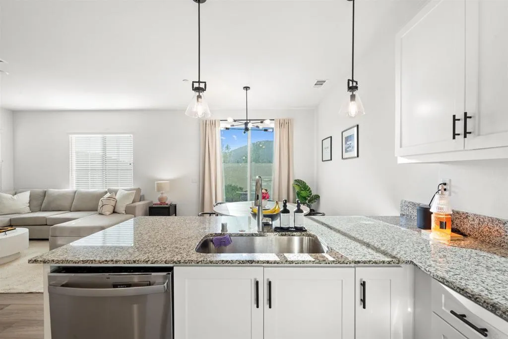 Photo #13: NDP2601055 Listing: Photo #13