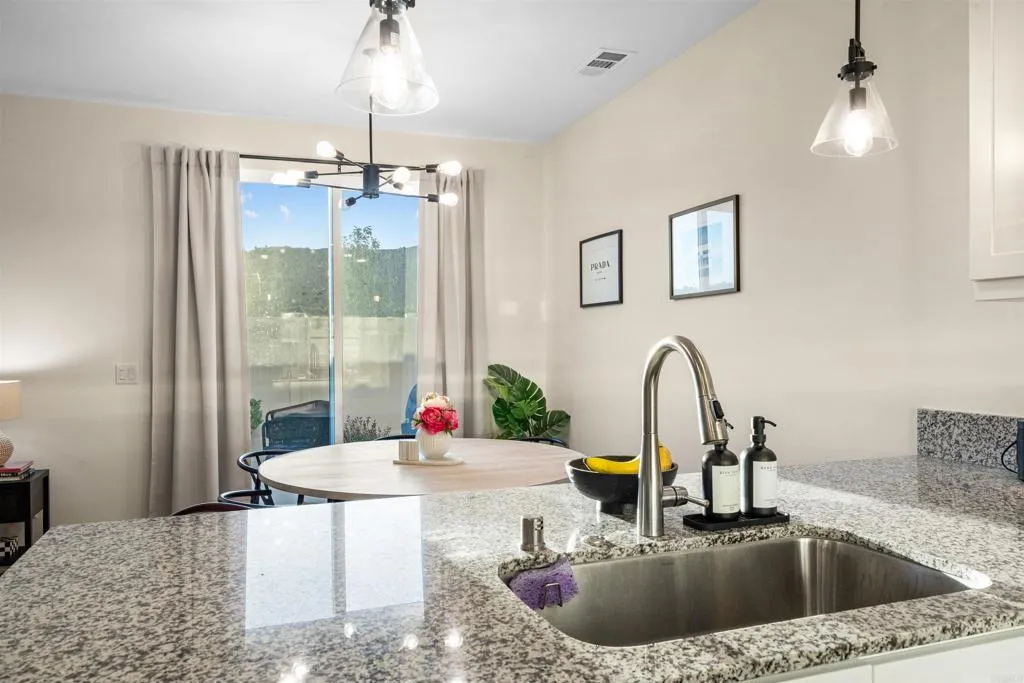 Photo #14: NDP2601055 Listing: Photo #14