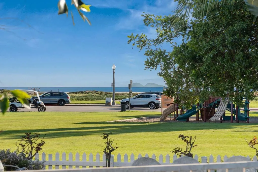https://cdn.realtyfeed.com/cdn/127/306634215/4d8ecd09f5ef1aab165343d4f214e735.webp