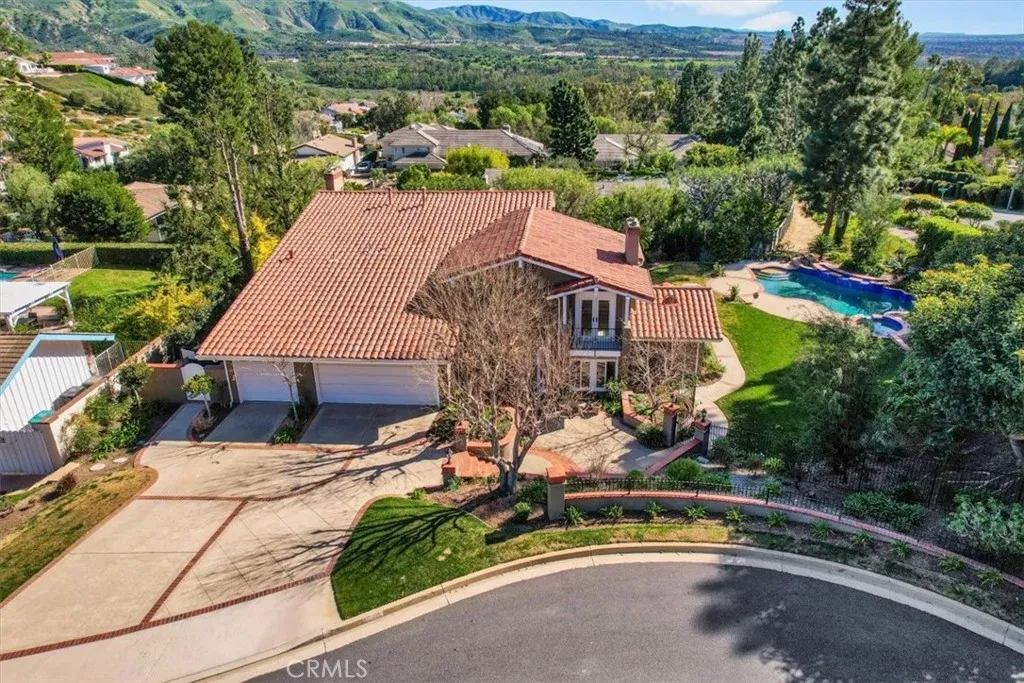 North Tustin, CA 92705