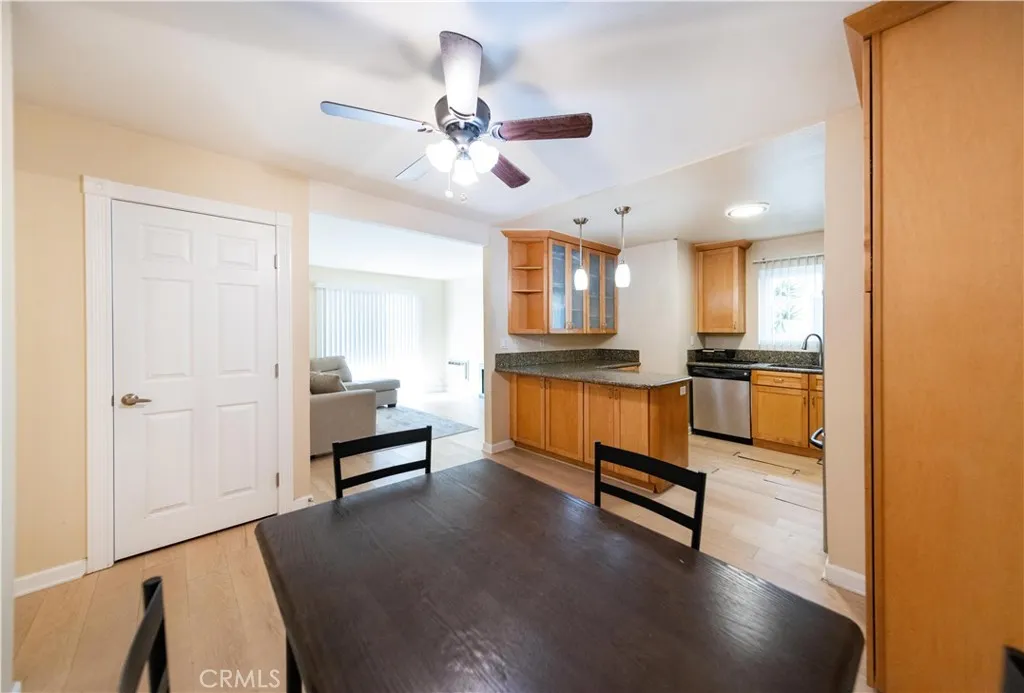https://cdn.realtyfeed.com/cdn/127/306634240/ab289becd3040e6901ab21489afce140.webp