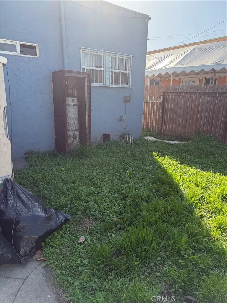 341 W 88th, Los Angeles, CA 90003 - Photo 2 of 2, Los Angeles, CA