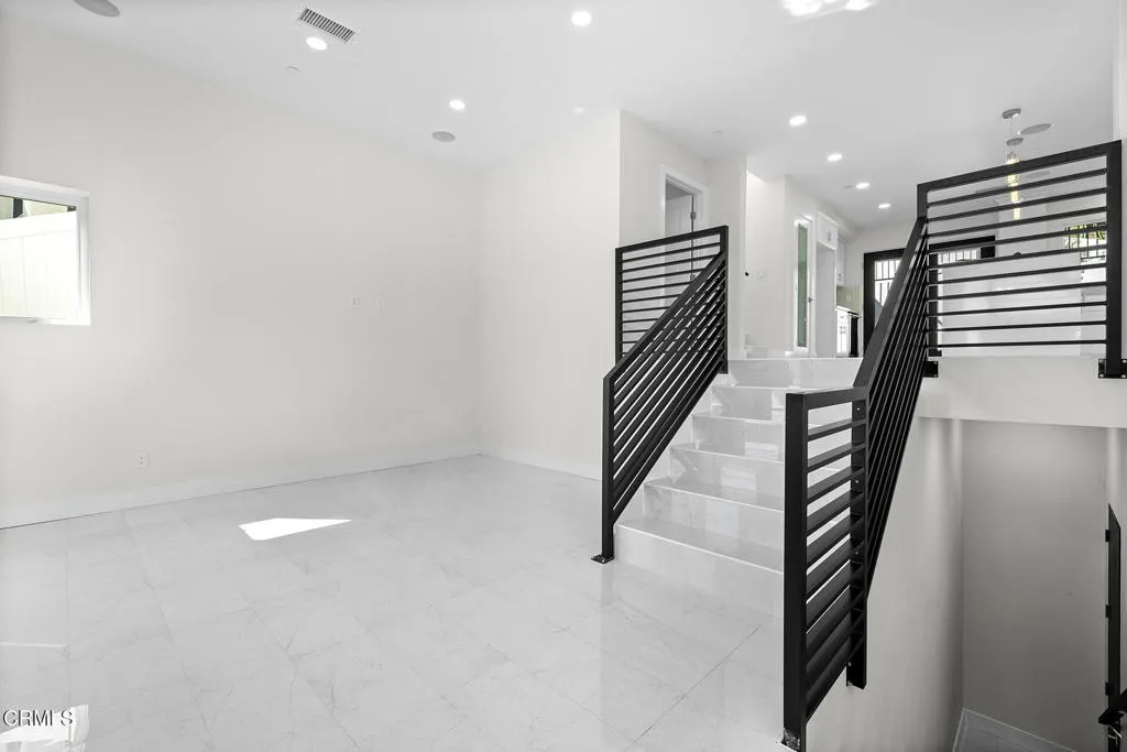 4333 Portola Avenue, Los Angeles, CA 90032 - Photo 2 of 20, Los Angeles, CA