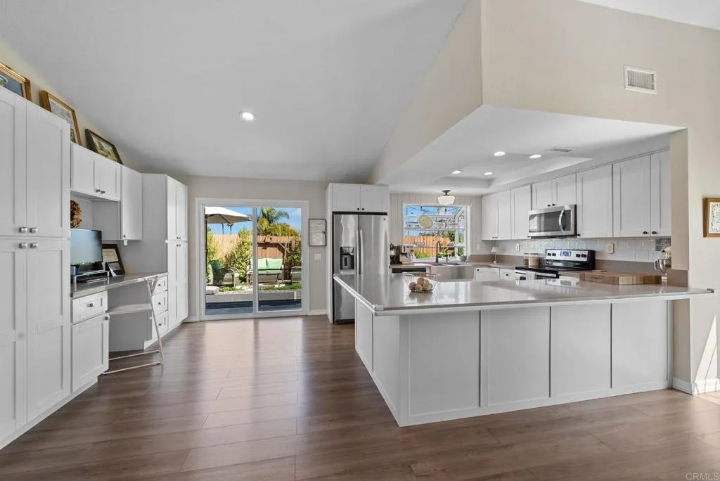 https://cdn.realtyfeed.com/cdn/127/306634444/c9766cd4077304e10f3780f306814734.webp