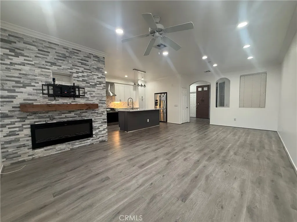 25410 Wharton Drive, Stevenson Ranch, CA 91381 - Photo 5 of 40, Stevenson Ranch, CA