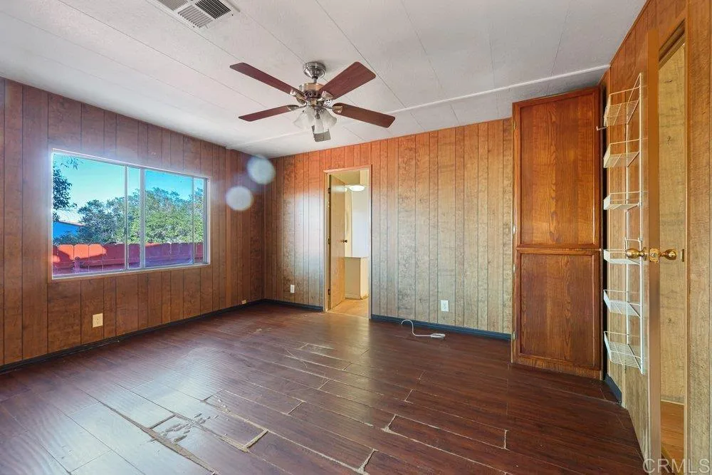 https://cdn.realtyfeed.com/cdn/127/306634494/6e99c59f4f5cb7512a11ddb1385acd6d.webp