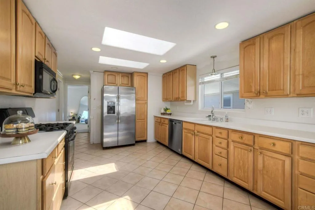 https://cdn.realtyfeed.com/cdn/127/306634533/1bffefc983703fbf55a9228d2d973c71.webp