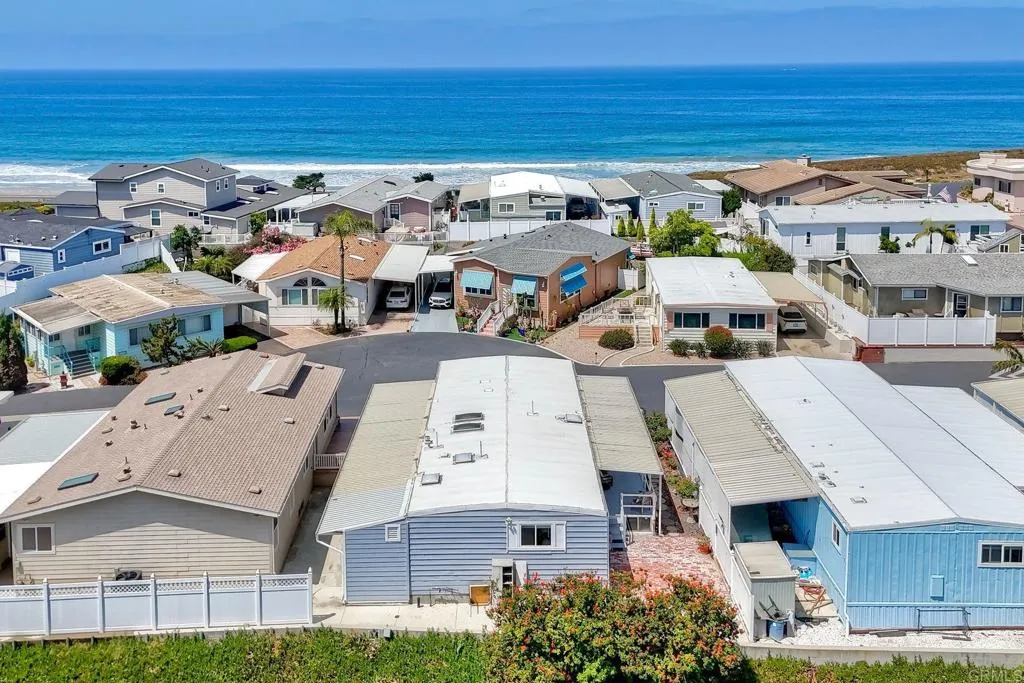 https://cdn.realtyfeed.com/cdn/127/306634533/294aa7db42c9c88bfd8d7648af94e32f.webp