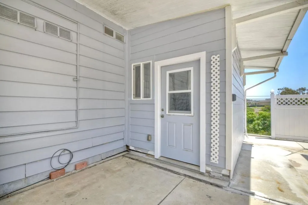 https://cdn.realtyfeed.com/cdn/127/306634533/4759e8555f9b7cebfcd2bd6757929e57.webp