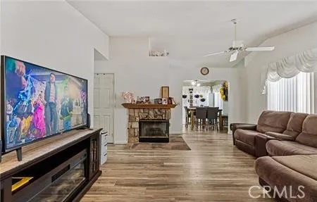 2906 Summer Set Cir, Banning, CA 92220 - Photo 4 of 38, Banning, CA