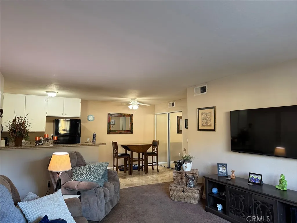 18808 Mandan Unit 313, Canyon Country, CA 91351 - Photo 2 of 25, Canyon Country, CA