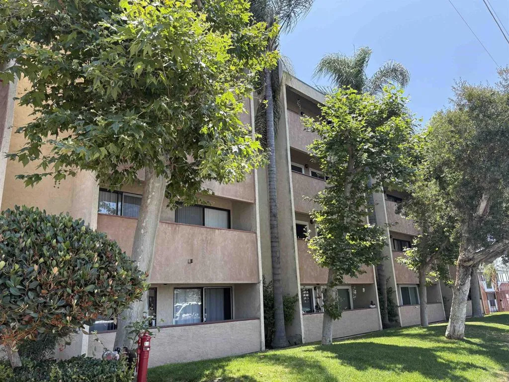 https://cdn.realtyfeed.com/cdn/127/306634576/e28ff76b827a687c3c446619338ea900.webp