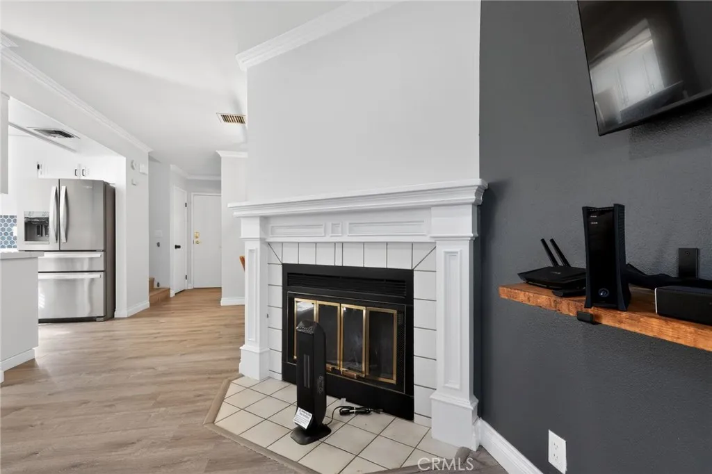 433 W Avenue J5 Unit 13, Lancaster, CA 93534 - Photo 4 of 25, Lancaster, CA