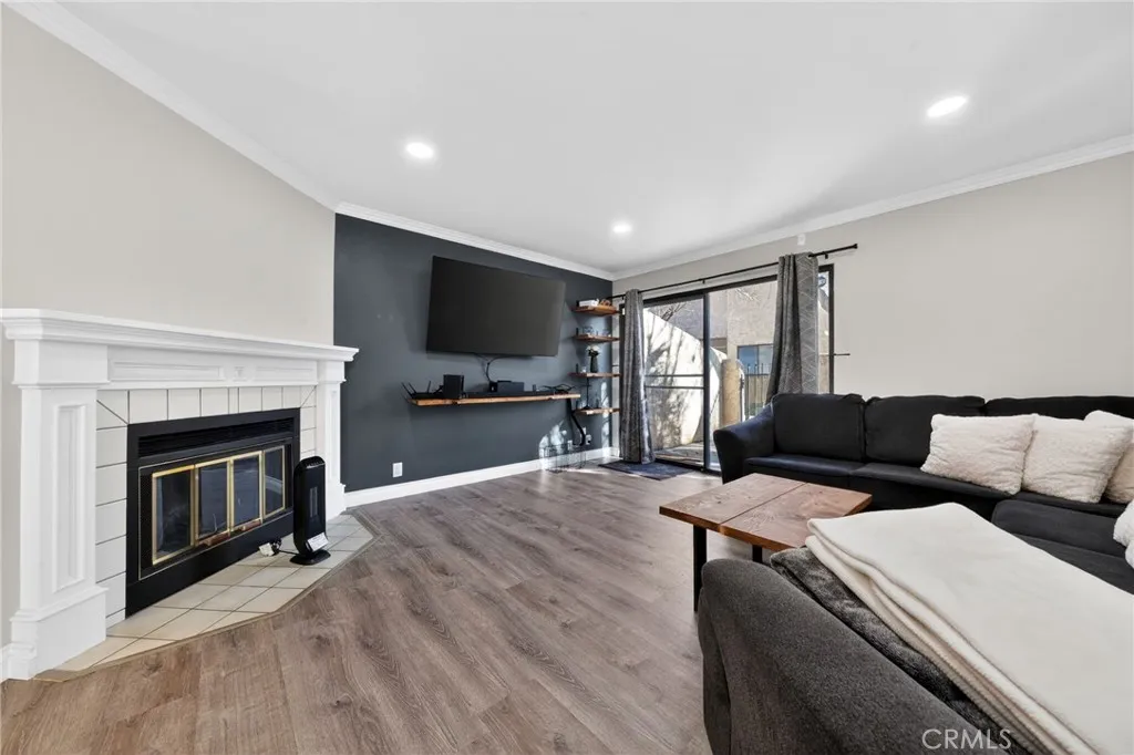 433 W Avenue J5 Unit 13, Lancaster, CA 93534 - Photo 3 of 25, Lancaster, CA