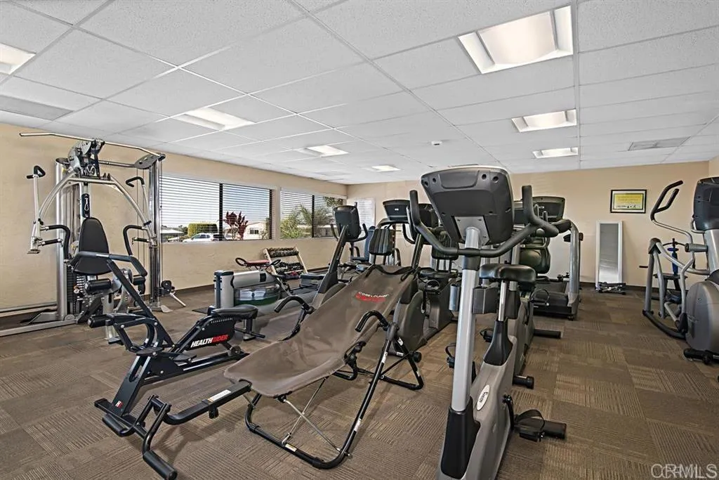https://cdn.realtyfeed.com/cdn/127/306634619/4eb942ba99b34715a2926669c97cfbfb.webp