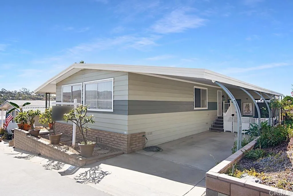 https://cdn.realtyfeed.com/cdn/127/306634619/7163258a767edb0ceb6a4e2b4d81e518.webp