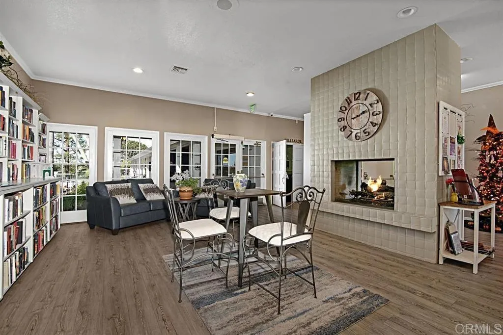 https://cdn.realtyfeed.com/cdn/127/306634619/73661bc1d8d37cfa6899b1a38f2dfbdf.webp