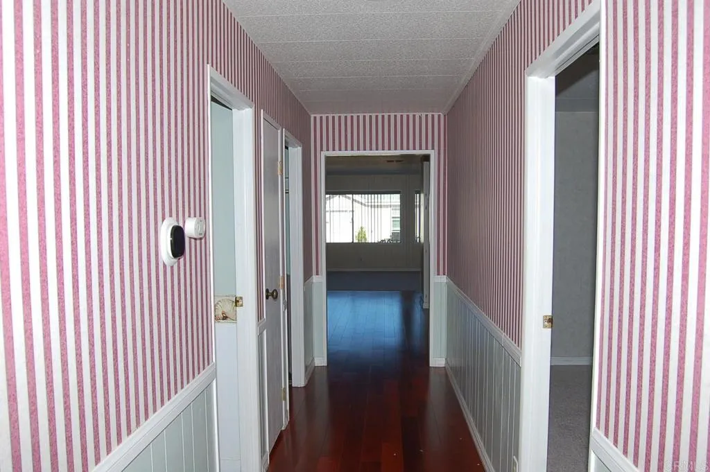 https://cdn.realtyfeed.com/cdn/127/306634619/9451903dc0c8610bbb3941f1f79b10f3.webp