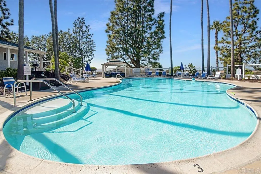 https://cdn.realtyfeed.com/cdn/127/306634619/b98dfb8beeb8fe15ab16864b8ee2a788.webp