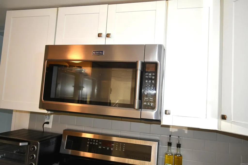 https://cdn.realtyfeed.com/cdn/127/306634620/0d19d1b70eb09da18e92667c19bdc820.webp