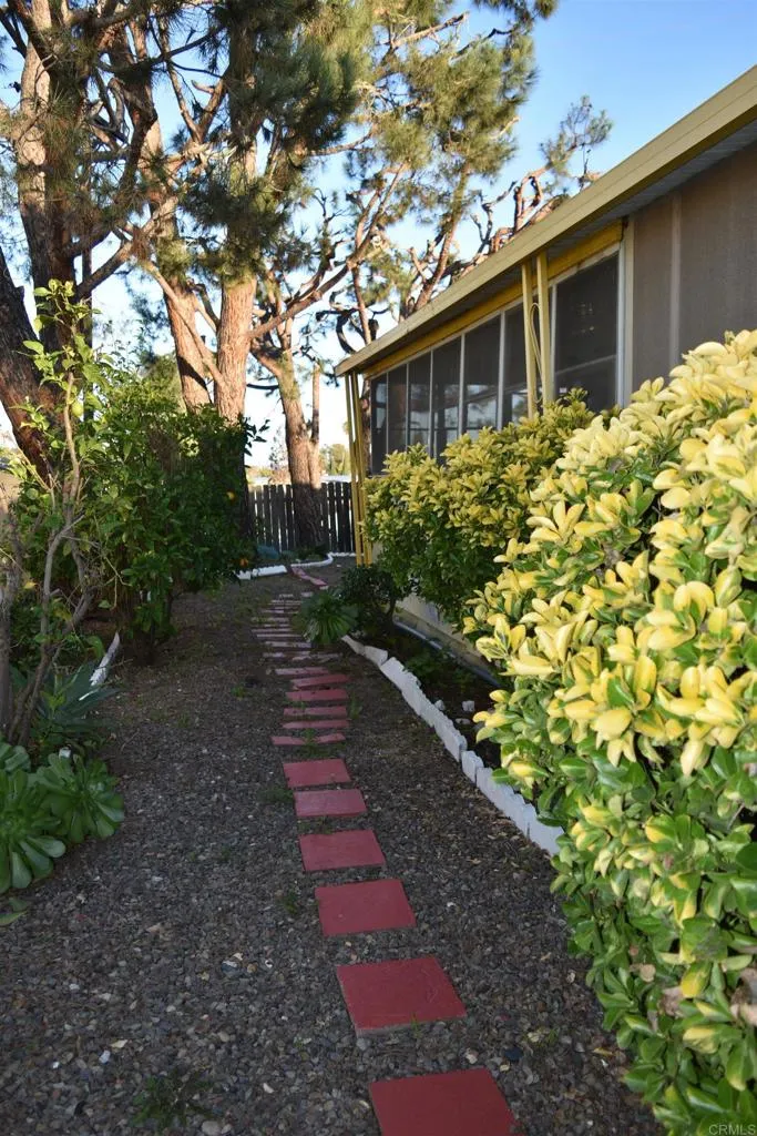 https://cdn.realtyfeed.com/cdn/127/306634620/d709b0dc33e99dedabadd68f0090befa.webp