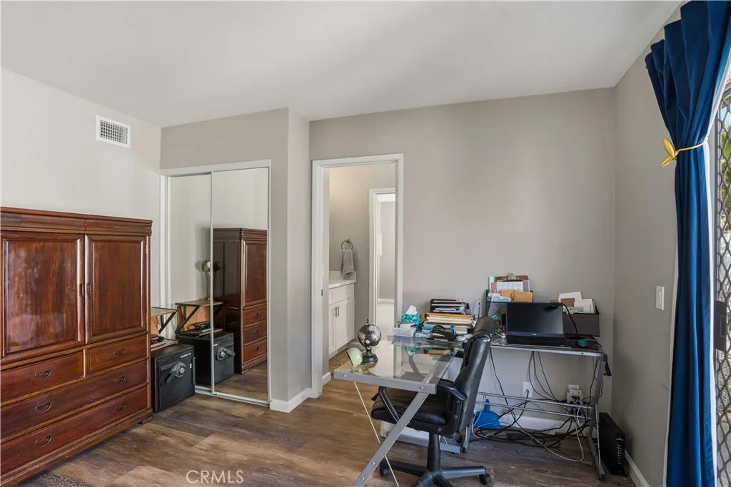 https://cdn.realtyfeed.com/cdn/127/306634628/1df295a960c0714ba15865cdaa2a8e5d.webp