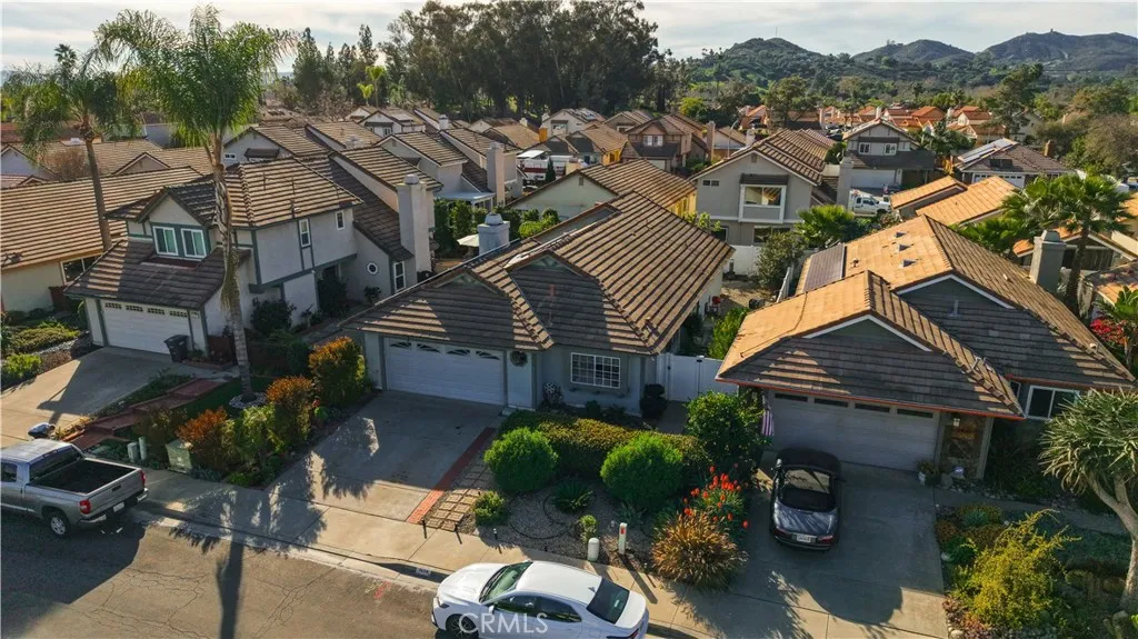 https://cdn.realtyfeed.com/cdn/127/306634628/4ab41e0788accadf81bdf5caed9473b2.webp