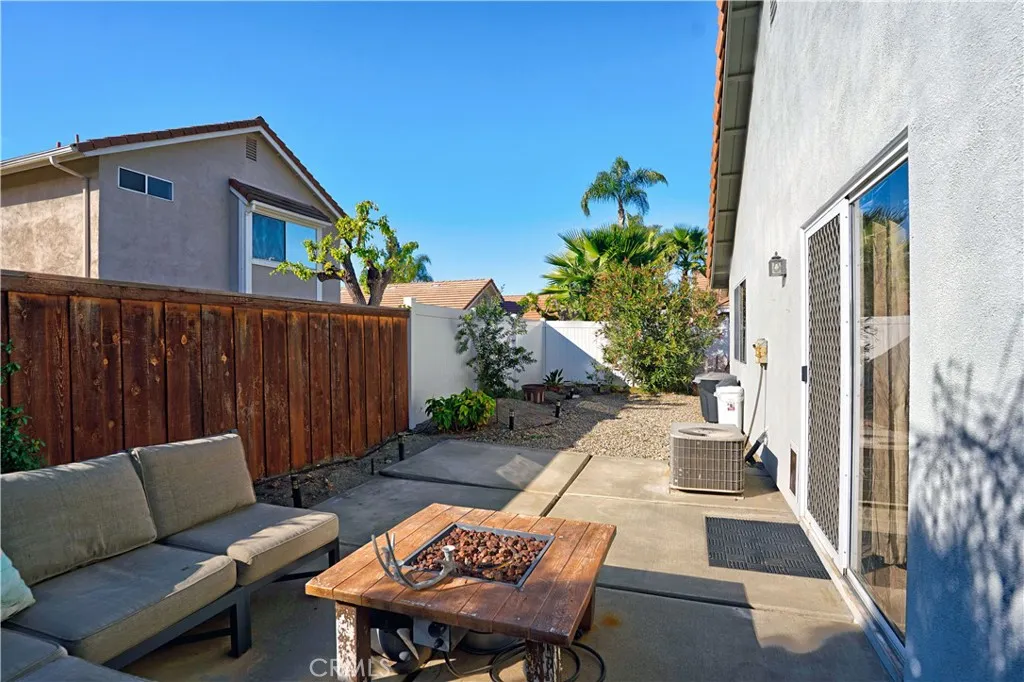 https://cdn.realtyfeed.com/cdn/127/306634628/584fc3f65b39ce374919d0e7c19ac153.webp