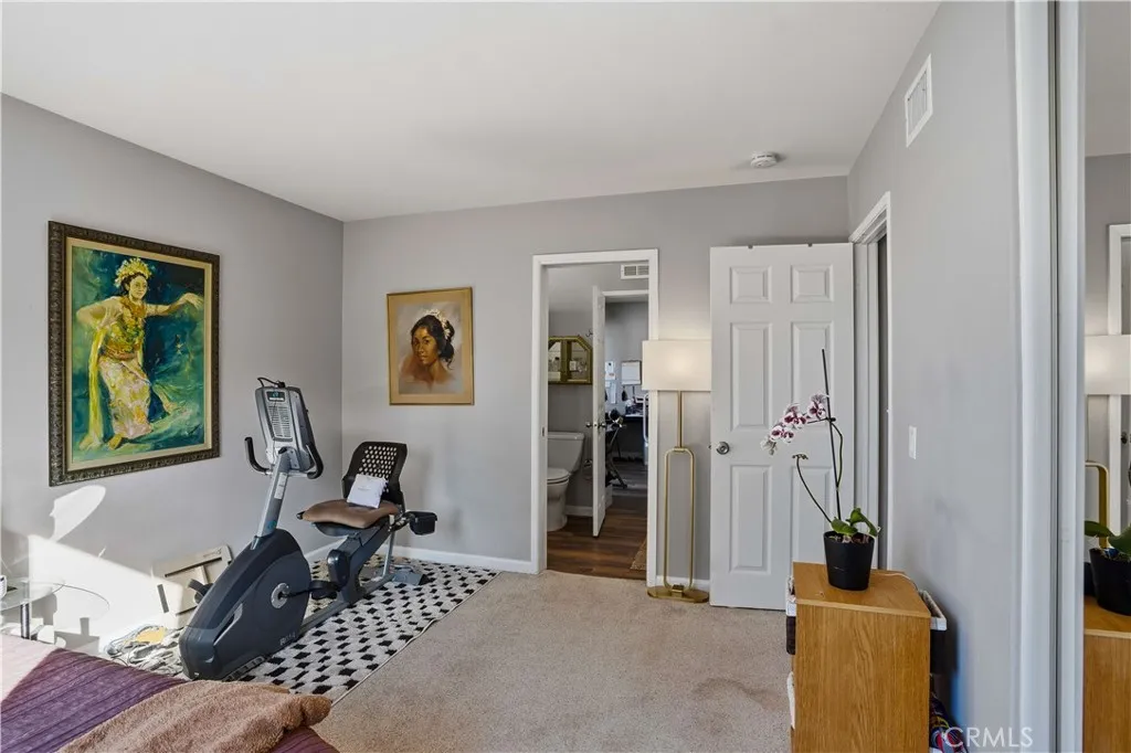 https://cdn.realtyfeed.com/cdn/127/306634628/aed229d2d6f8ad0a0a45281bddf38f17.webp