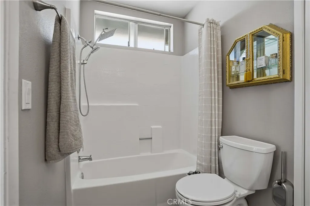 https://cdn.realtyfeed.com/cdn/127/306634628/b5962dc77c22826c5a444eb66c6d877c.webp