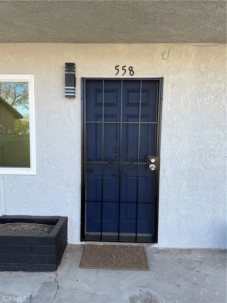Rialto, CA 92376