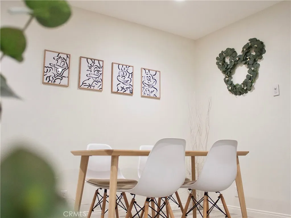 2052 S June, Anaheim, CA 92802 - Photo 4 of 12, Anaheim, CA