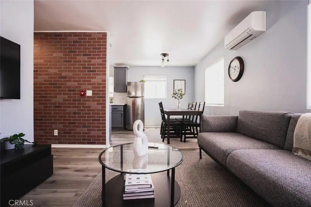 204 Welcome Street, Los Angeles, CA 90026 - Photo 3 of 11, Los Angeles, CA