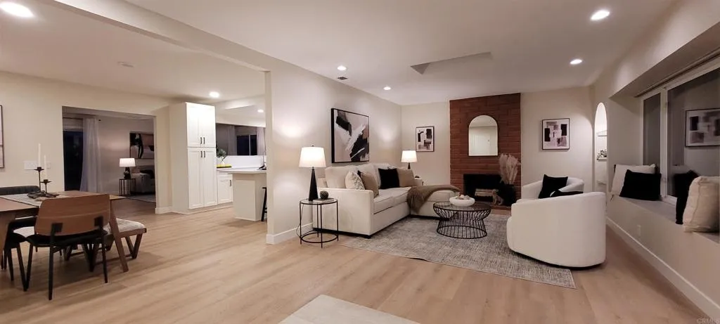 https://cdn.realtyfeed.com/cdn/127/306634720/7825cbd3fa67b13184e68f5b01dec8da.webp