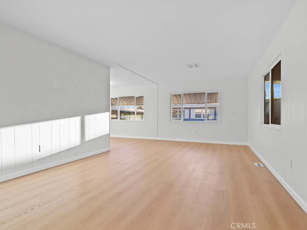 https://cdn.realtyfeed.com/cdn/127/306634930/625897a868e36e2112af4c45a194e0e7.webp