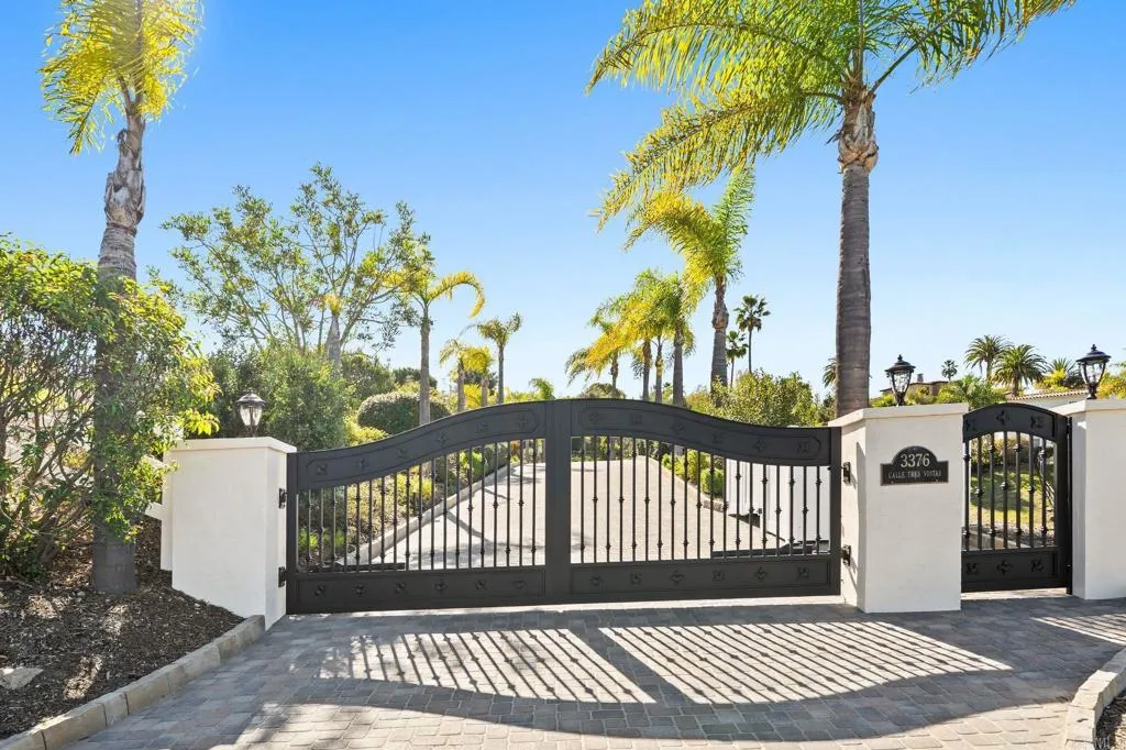 https://cdn.realtyfeed.com/cdn/127/306634934/5f28b3ce1657c529feed523752486d82.webp