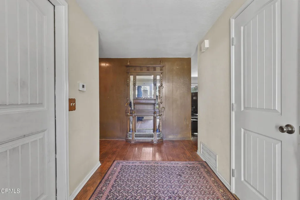 276 Verde Vista Drive, Thousand Oaks, CA 91360 - Photo 3 of 17, Thousand Oaks, CA