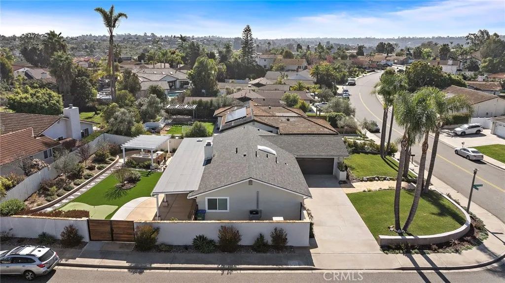 https://cdn.realtyfeed.com/cdn/127/306635021/ecfc38450a023383891422d02cb0a915.webp